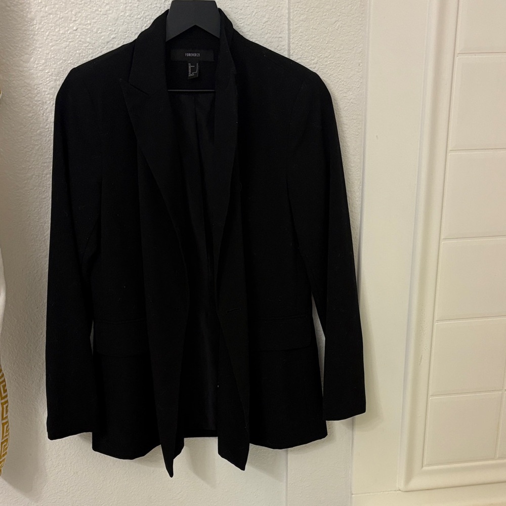 Forever 21 Black Open-Front Blazer Jacket